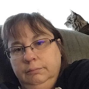 Meet your Posher, Cathy